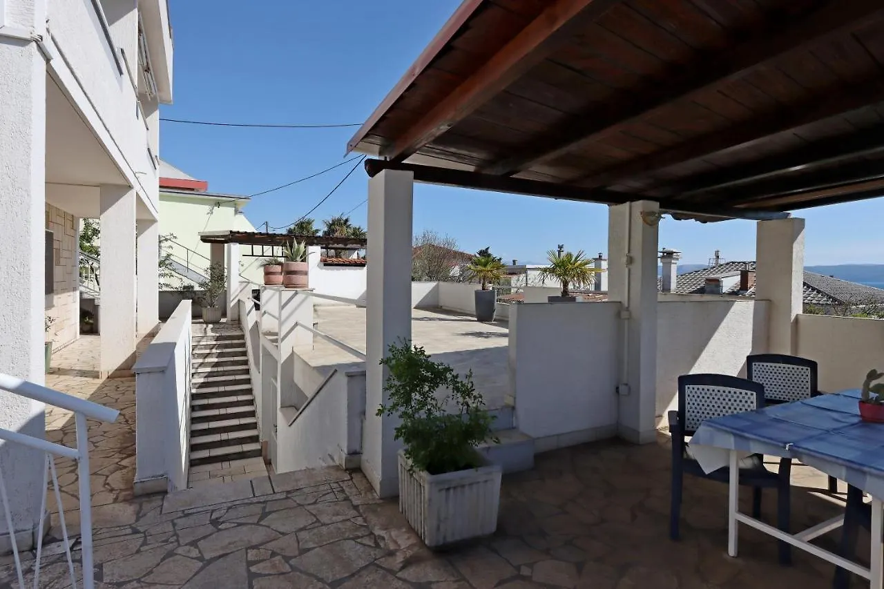 Apartment Crikvenica 12592A