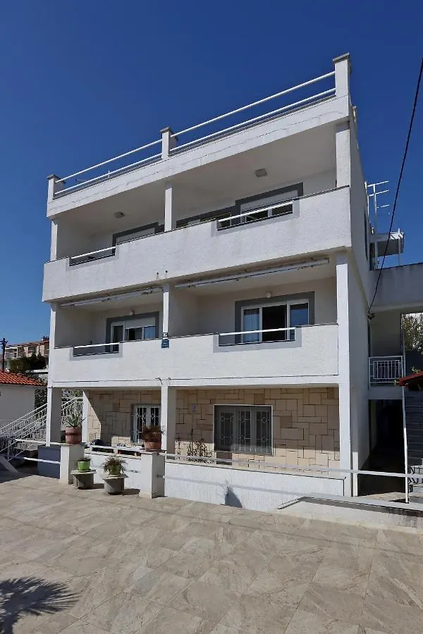 Apartment Crikvenica 12592A
