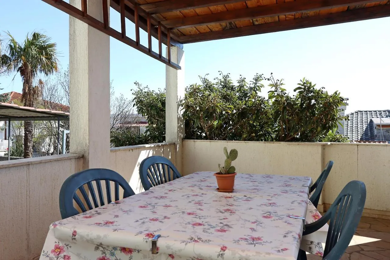 Apartment Crikvenica 12592A 0*,  Croatia
